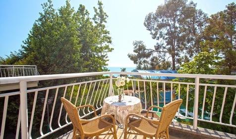 Люкс трехкомнатный. Санаторий Октябрьский (АО "РЖД-Здоровье"), Сочи