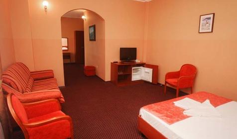 Номер Люкс с видом на море. Отель Морской клуб, Туапсинский район, п. Небуг