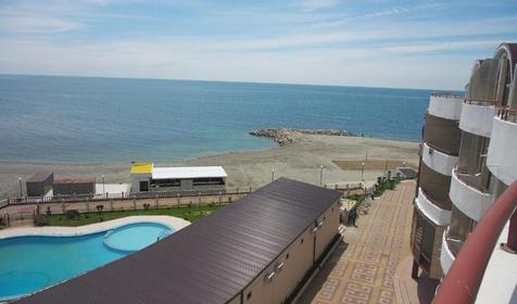 Семейный трехместный двухкомнатный с видом на море. Отель "Морской клуб". Туапсе, Небуг