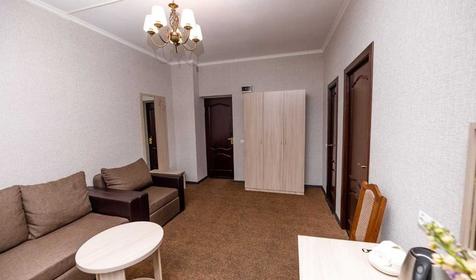 Двухкомнатный первой категории. Пансионат отдыха Кавказ, Геленджик