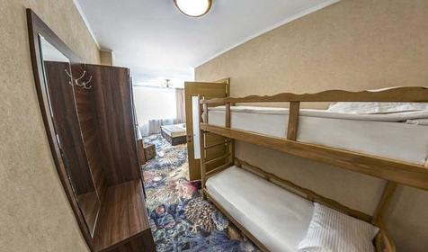 Семейный четырехместный. Гостиница Шторм, г. Сочи, п. Лазаревское