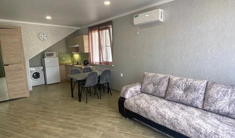 Апартаменты люкс четырехместный