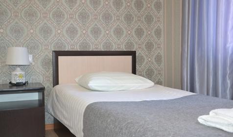 Семейный трехместный