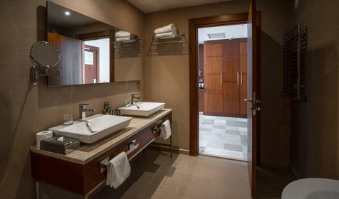 Люкс. Novotel Krasnaya Polyana. Сочи