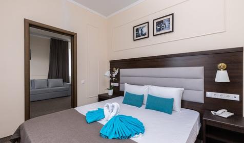 Семейный с балконом