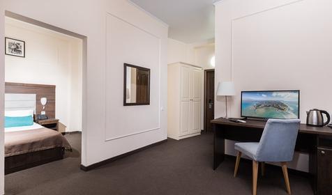 Джуниор сьют двухместный с балконом