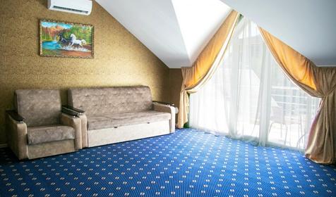 Люкс двухкомнатный. Отель "Ревю". Туапсе, Агой