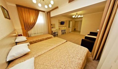 Семейный. Пансионат "Кристалл Уют". Анапа, Джемете
