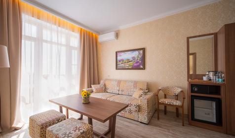 Люкс. Курортный отель Дивный Мир Капкана Бэй. Анапа, Витязево