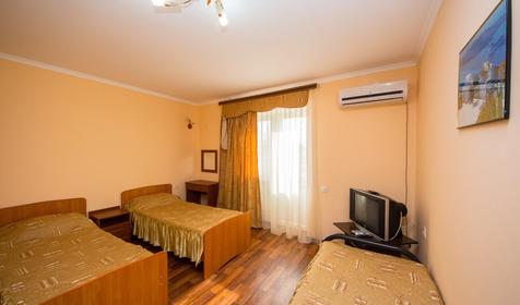 Эконом трехместный