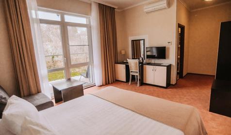 Standart plus. Отель Golden Hills, Туапсе, Лермонтово