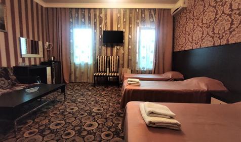 Полулюкс трехместный