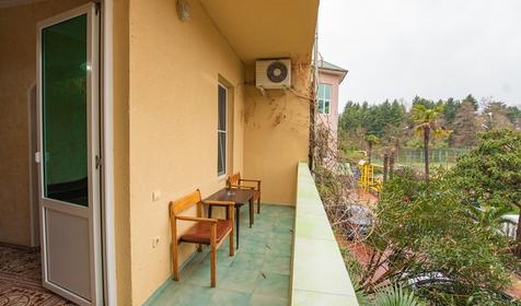 Семейный четырехместный