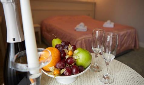 Люкс двухкомнатный. Гостиничный комплекс Вилла Анна, г. Сочи