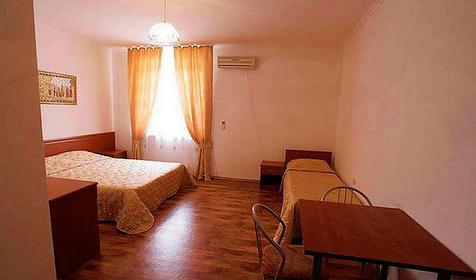 Комфорт трехместный. Курортный отель Дубравушка, г. Геленджик, п. Криница