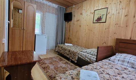 Стандарт трехместный. Гостевой дом Персиковый сад, г. Геленджик, п. Криница, с. Береговое