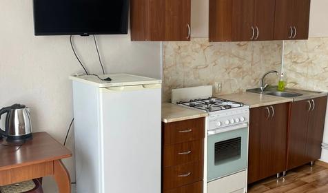 Трехместный