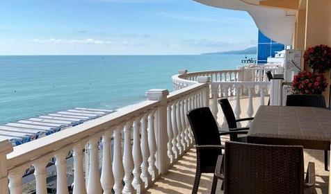 Комфорт двухместный с балконом (вид на море)