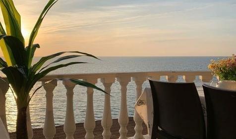 Комфорт двухместный с балконом (вид на море)