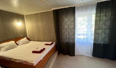 Комфорт двухэтажный четырехместный (домик)