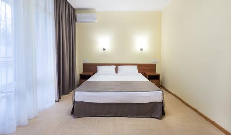 Семейный двухместный. Гостиница "Южный дом". Геленджик