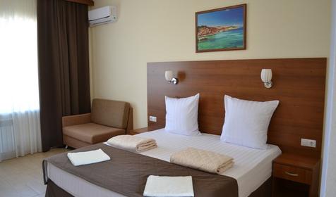 Стандарт двухместный. Гостиница "Южный дом". Геленджик