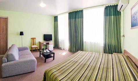 Стандарт трехместный. Отель Адмирал. Сочи, Адлер