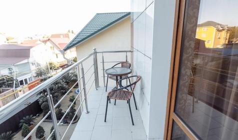 Комфорт 4-местный с балконом. Отель Аркадия Плюс, г. Сочи, Адлерский район