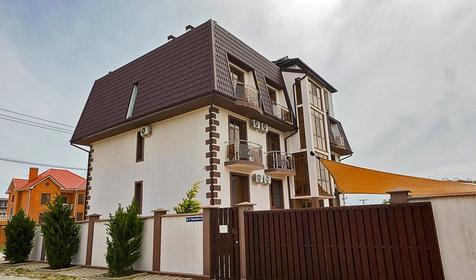 Гостевой дом Парус Голубая бухта. Геленджик