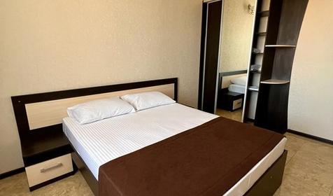 Люкс двухкомнатный. Гостевой дом Парус Голубая бухта. Геленджик