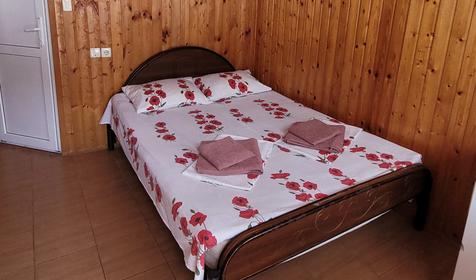 Трехместный