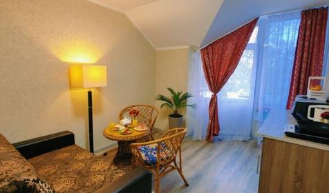 Апартаменты двухкомнатные шестиместные с кухней