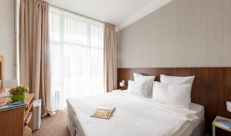 Семейный двухкомнатный. СКК Знание, г. Адлер