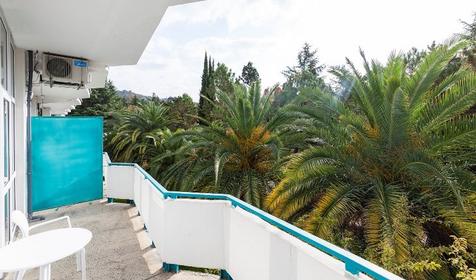 Семейный двухкомнатный. СКК Знание, г. Адлер