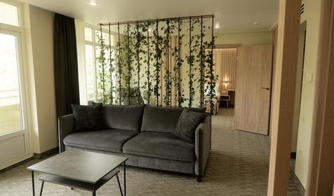 Люкс двухкомнатный двухместный (VIP корпус 1)