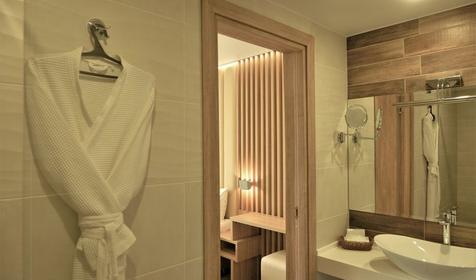 Люкс двухкомнатный двухместный (VIP корпус 1)