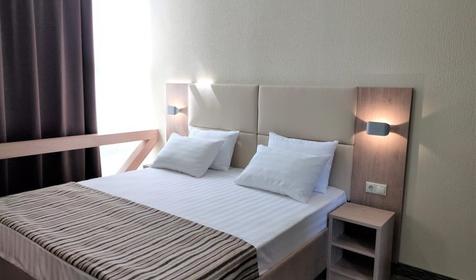 Люкс двухкомнатный трехместный