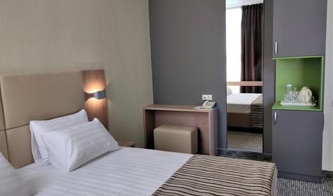 Люкс двухкомнатный трехместный