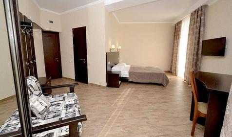 Полулюкс трехместный. Отель "Милана Витязево Витязево". Анапа, Витязево