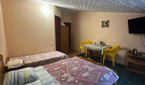 Трехместный с видом на горы