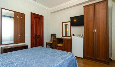 Двухкомнатный люкс с балконом и видом на море