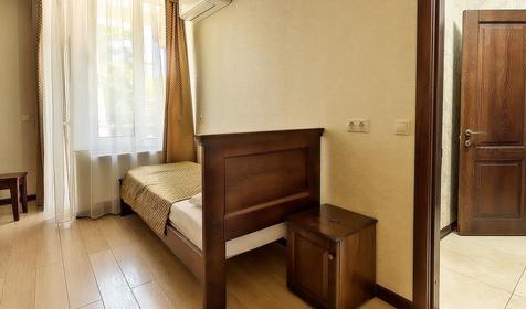 Двухкомнатный люкс с балконом