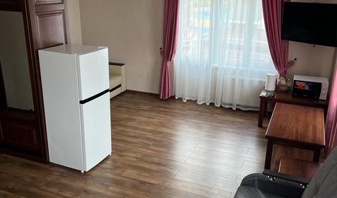 Пятиместный люкс с балконами и видом на море