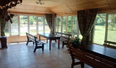 Лесной дворик