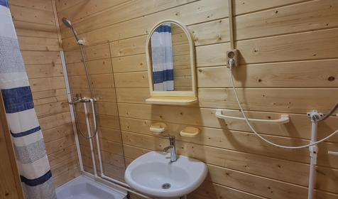 Двух-; четырехместный коттедж