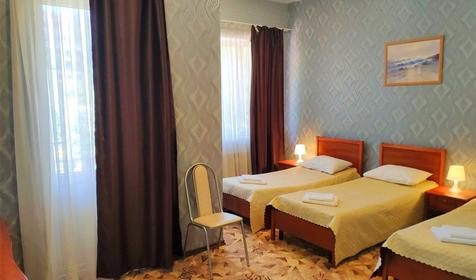 Стандарт трехместный с балконом