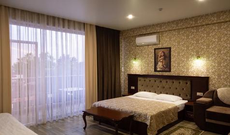 Люкс трехместный