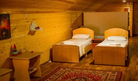 Семейный семиместный с балконом