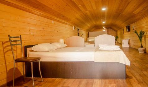 Семейный семиместный с балконом