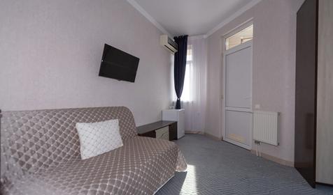 Семейный с балконом №24